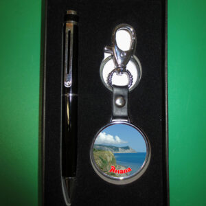Подарочный набор ручка и брелок Анапа. Сувенирная продукция с логотипом Анапа